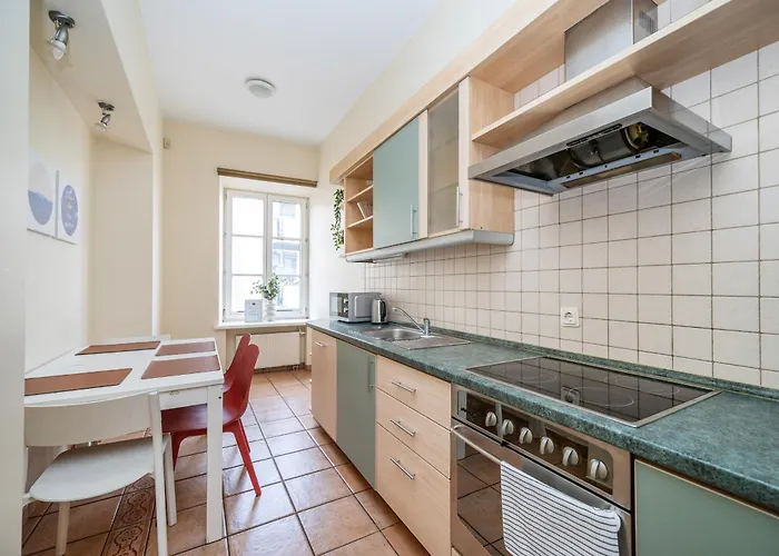 And Lovely In Old Town By Reside Baltic Apartament